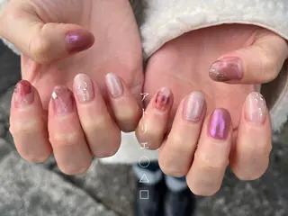ネイル アトリエ ○△□のネイルデザイン