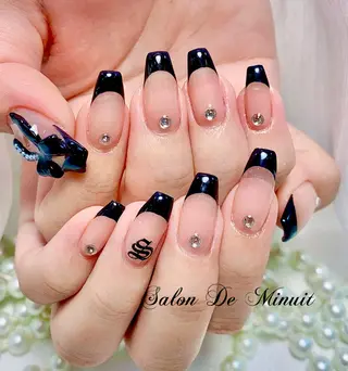 ネイル Momo 🤍のネイルデザイン