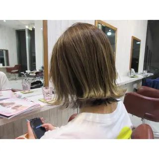 ショート カラー SAKURA 原宿所属・なかの たくみのヘアスタイル