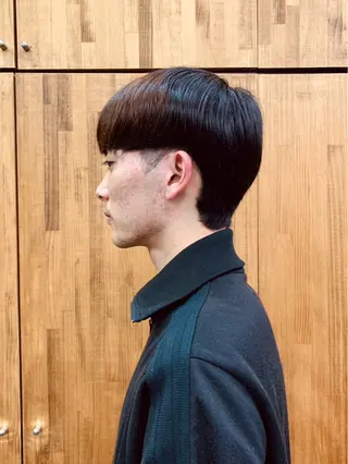 ショート カラー メンズ 牧野 滉平のヘアスタイル