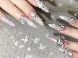 ネイル 🤎mini 🤍可愛らしいネイルのネイルデザイン