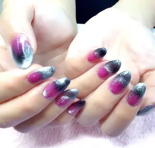 ネイル e.nail所属・和賀井 恵理のネイルデザイン