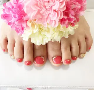 ネイル Petit Fleur所属・青柳 亜梨奈のマツエク・マツパデザイン