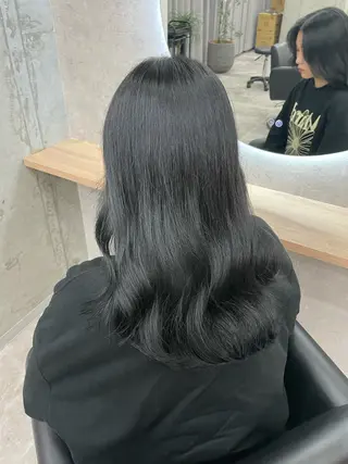 ロング カラー ヘアアレンジ 苗代萌/ぷるツヤ髪 🫧／レイヤーカットのヘアスタイル