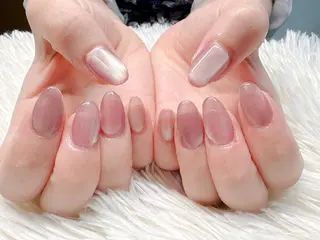 ネイル パッチリオメメ Lianaのネイルデザイン