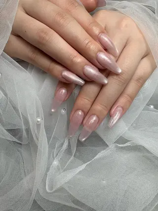 ネイル 黒須莉奈 IRYのネイルデザイン