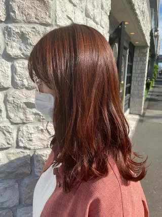 セミロング カラー 星野 茉由のヘアスタイル