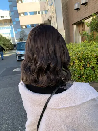 セミロング カラー 🌈re-room EIKI🇰🇷のヘアスタイル