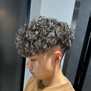 ショート パーマ メンズ 🖤Ayumi🖤 メンズ特化❤️‍🔥のヘアスタイル