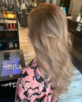 セミロング KIRA スズキ タクヤ／店長のヘアスタイル