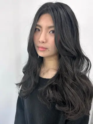 ロング パーマ Endearing所属・❇️安達 優心❇️ 髪質改善/艶髪特化のヘアスタイル