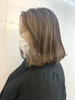 ショート カラー ヘアアレンジ 🧨ブリーチー×ボブ レイヤー💎じゅえるのヘアスタイル