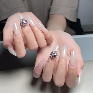 ネイル Queens 榊 まおのネイルデザイン