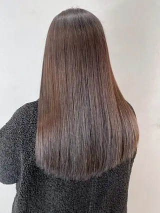 セミロング カラー ITbyALBUM 藤沢店のヘアスタイル