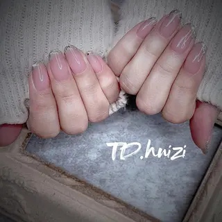 ミディアム めぐみのネイルサロン 惠のネイルデザイン