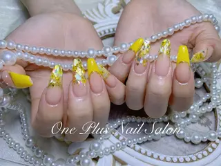 ネイル One Plus Nail Salonのネイルデザイン