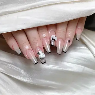 ネイル Maggie Nail🦩のネイルデザイン