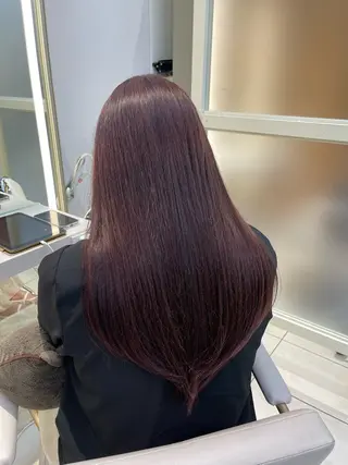 ロング 𝐑𝐞𝐨/透明感 𝐜𝐨𝐥𝐨𝐫のヘアスタイル