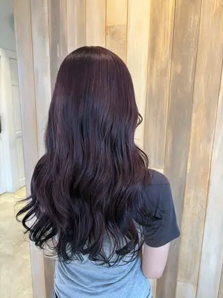 ロング 艶髪カラー/ 峯崎響乃のヘアスタイル