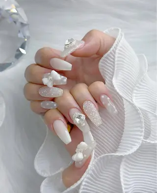 ネイル Lyna 池袋のネイルデザイン