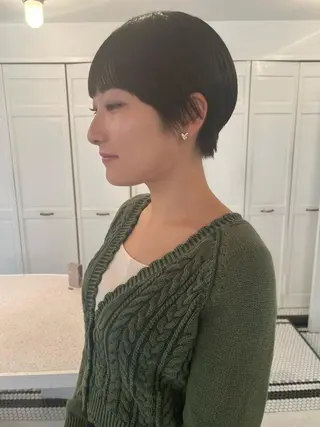 ショート ブリーチカラー🎀 韓国風/寺門美優のヘアスタイル