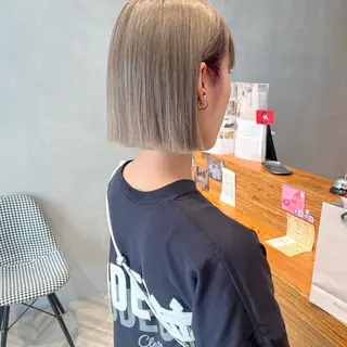 ショート ボブ/透明感カラー /坂口恵梨子のヘアスタイル