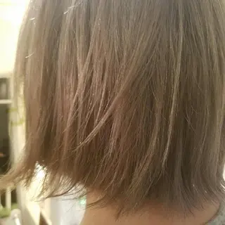ショート 🙃 透明感カラー/ボブのヘアスタイル