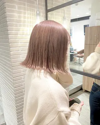 ミディアム カラー レイヤー/ブリ ーチ/ 岡本美優のヘアスタイル