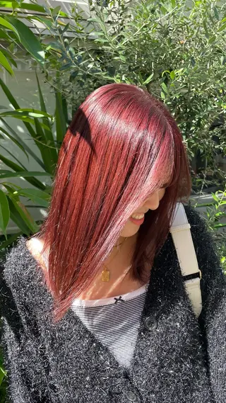 ミディアム Agnos青山所属・鈴木 里奈のヘアスタイル