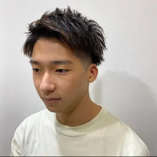 ショート メンズ JINKIメンズ特化 メンズカットパーマのヘアスタイル