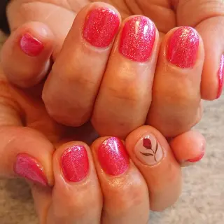 ネイル ジェヌインネイル 河内のネイルデザイン