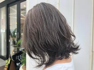 ミディアム カラー 井上 舞のヘアスタイル