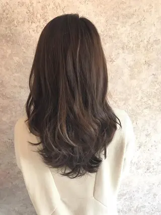 カラー レイヤーカット 早崎太生のヘアスタイル