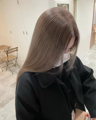 ロング カラー ハイトーン/ベージュ 指名No.1荒木涼太のヘアスタイル