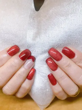 ネイル ECLAT エクラ所属・寺山 千鶴のネイルデザイン