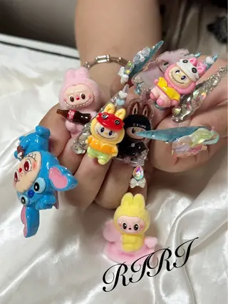 ネイル riri オーナーのネイルデザイン
