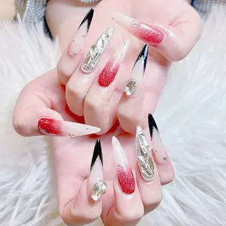 ネイル ゴテゴテ ネイルのネイルデザイン