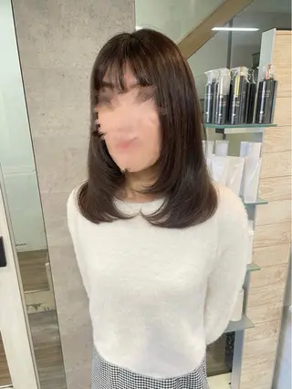 ミディアム yukiho / 梅田美容室/レイヤーのヘアスタイル