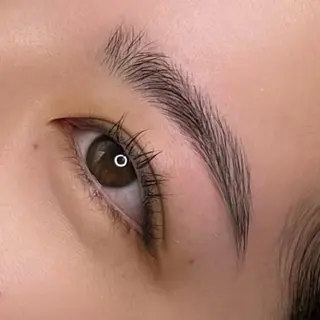 アイブロウ 大西 夏紀のマツエク・マツパデザイン