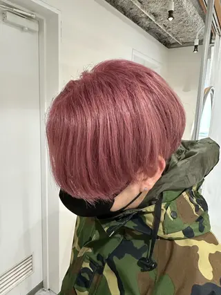 ショート カラー メンズ 💎メンズパーマ特化 🥇癖毛活かしのプロのヘアスタイル