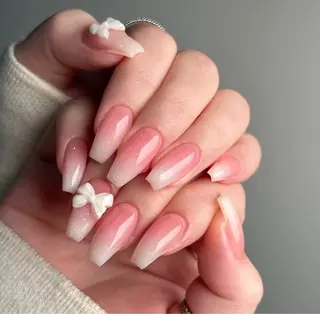 ネイル Lina nail所属・Lunaa 池袋のネイルデザイン