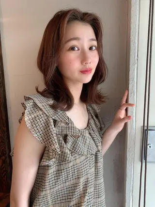 ミディアム カラー 透明感/オリーブ/ グレージュ/YUKAのヘアスタイル