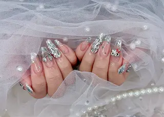 ネイル R nailsalon所属・ナ ナのネイルデザイン