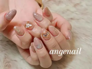 ネイル オーナーネイリスト MAKIのネイルデザイン