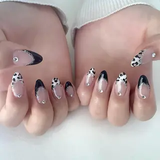 ネイル 💎🐰 saki. m 🐰💎のネイルデザイン