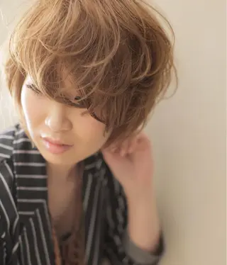 ショート カラー パーマ ヘアアレンジ 心斎橋 女性 スタイリスト  大阪のヘアスタイル