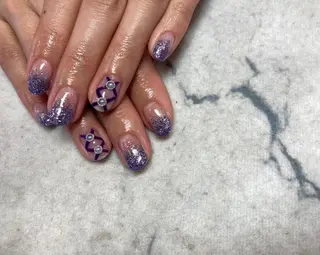 ネイル ネイルリボン 受付スタッフのネイルデザイン