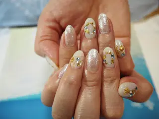 ネイル ”salon" そりまちゆうこのネイルデザイン