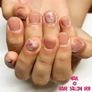ネイル Hair salon Irie所属・與儀 知佳のネイルデザイン