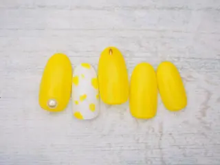 ネイル トップネイリスト Ribbon立川店のネイルデザイン